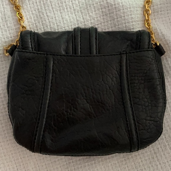 Juicy Leather Crossbody - Picture 4 of 5